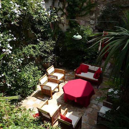 Maison D'Almes Adissan Екстериор снимка
