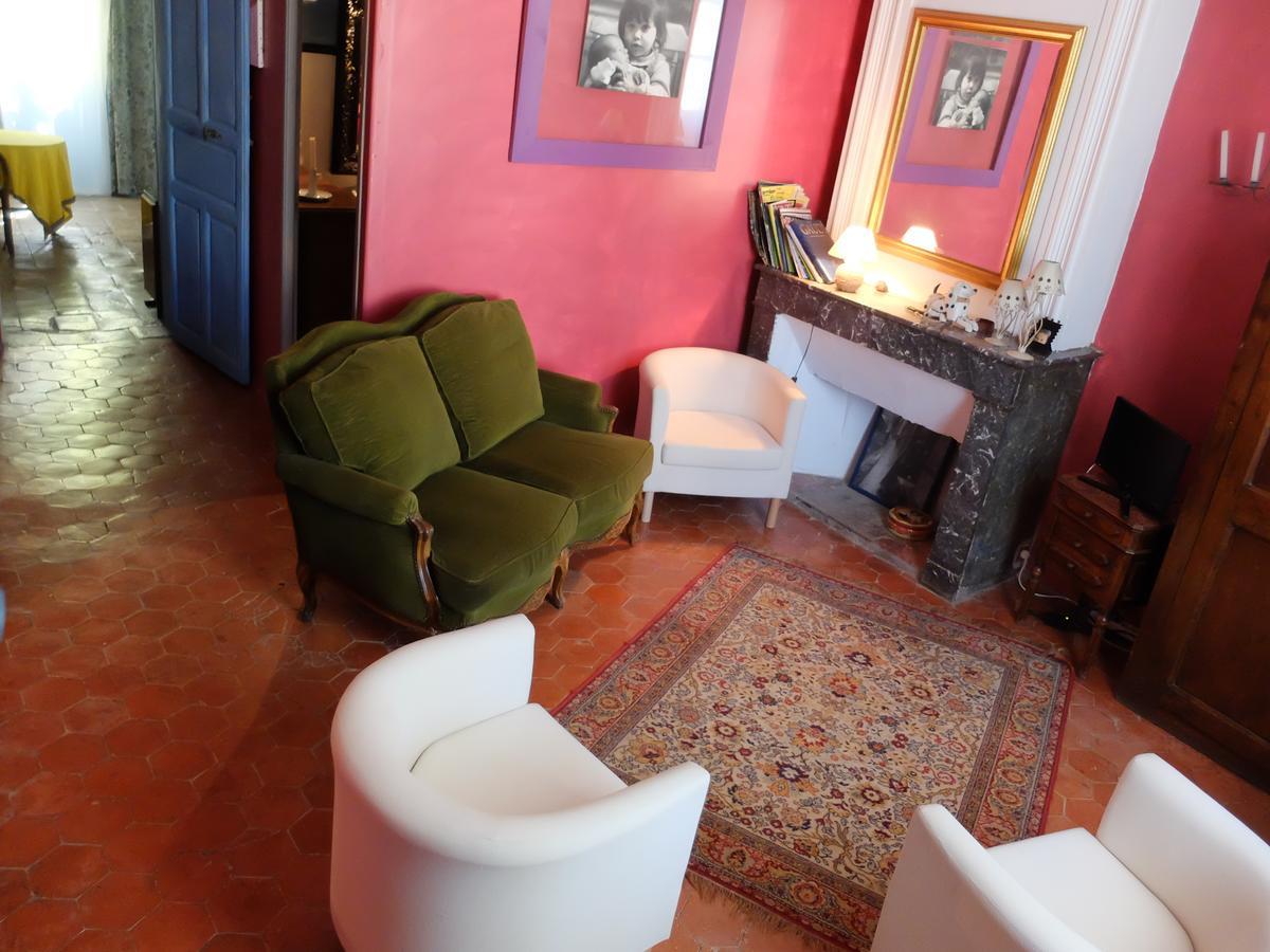 Maison D'Almes Adissan Екстериор снимка